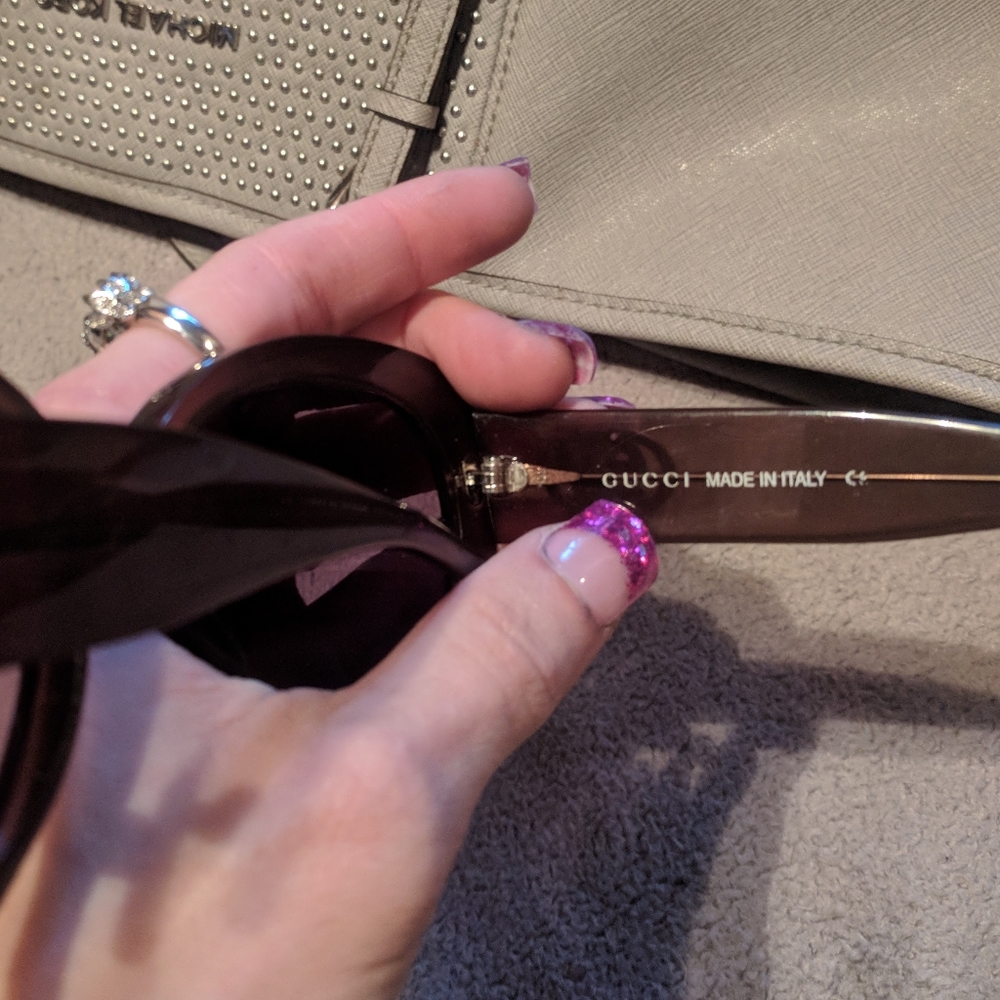 Authentic Gucci sunglasses - Picture 5 of 11